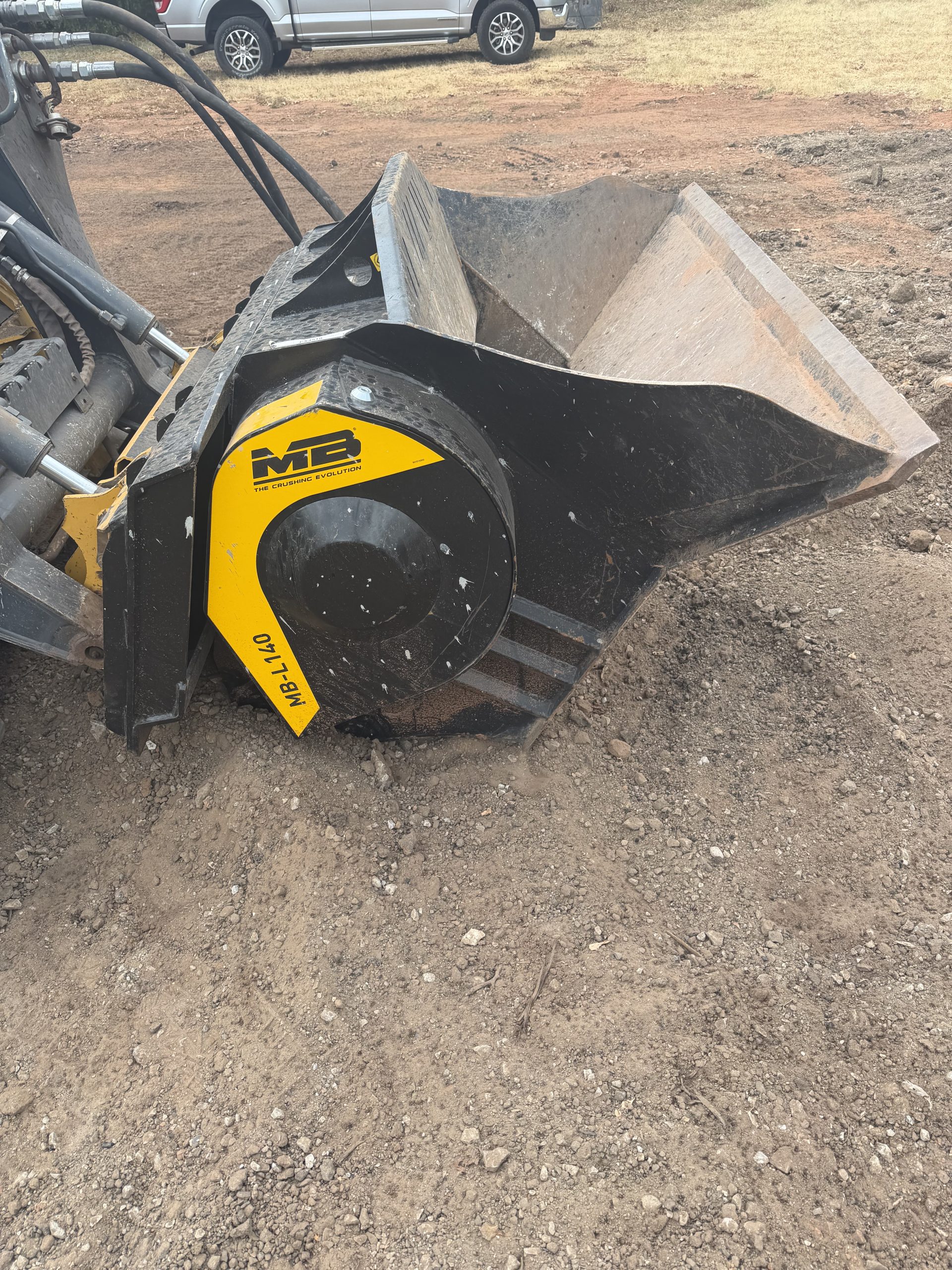 Skid Steer 325g - Image 8